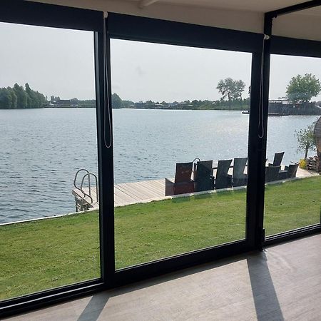 Lakeside เวเวลเคม ภายนอก รูปภาพ